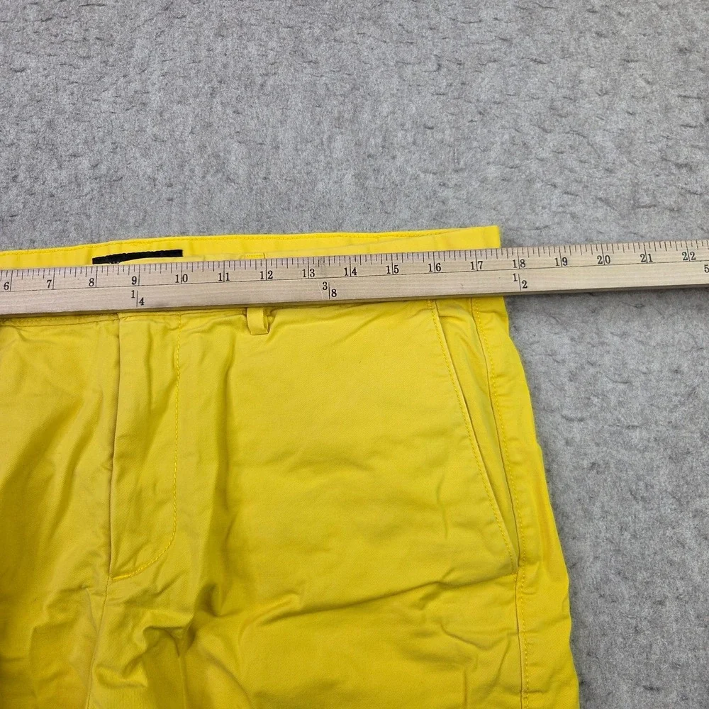 Banana Republic Lived-In Shorts Mens 35 Yellow 8